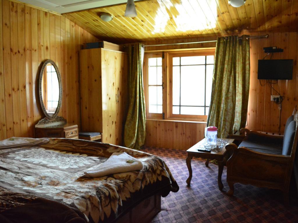 Hotel Barzman Sonamarg Exterior photo